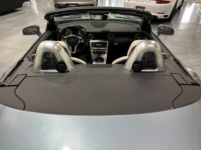 Used 2013 Mercedes-Benz SLK 250 image 24