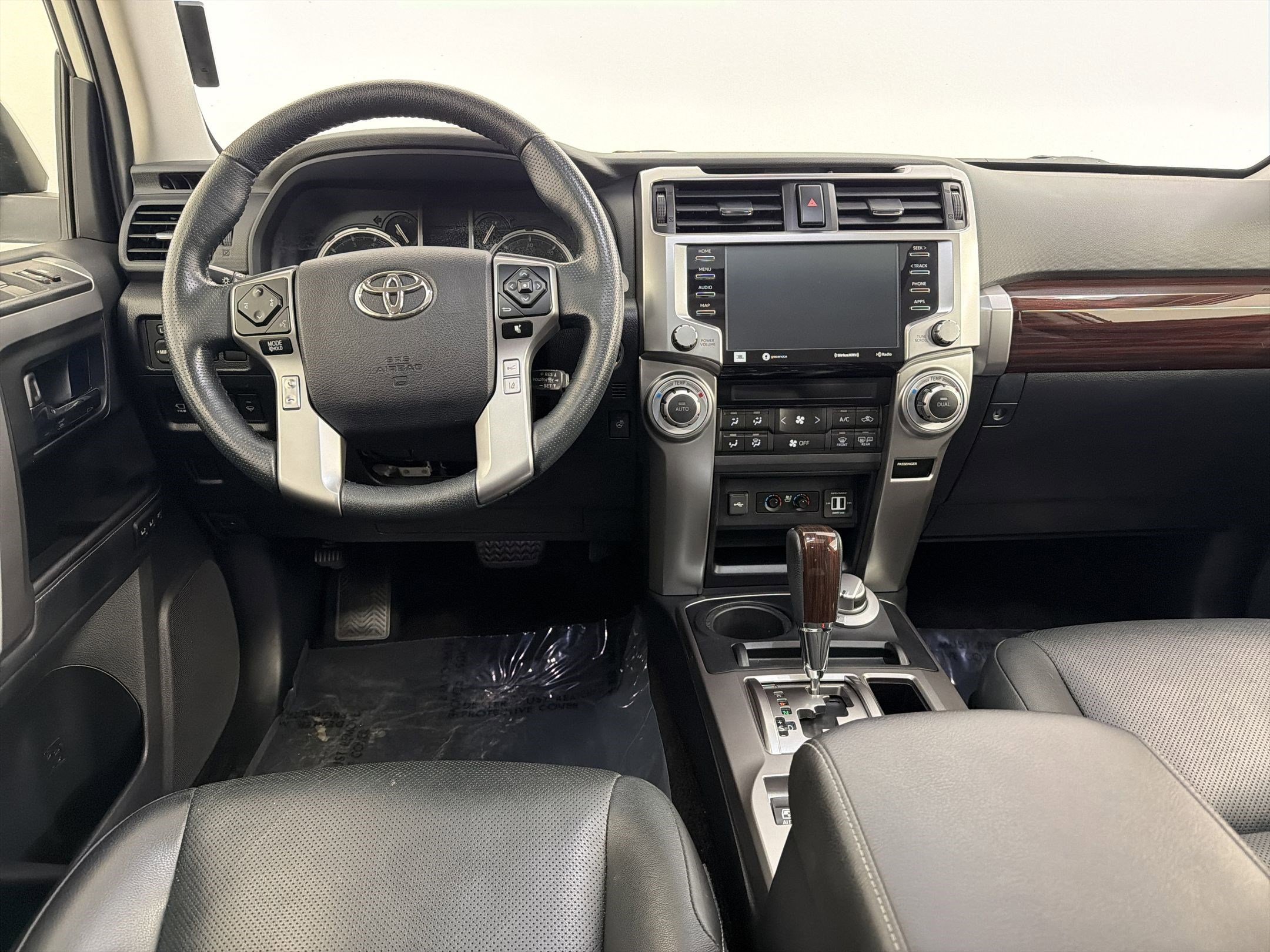Used 2023 Toyota 4Runner Limited image 24