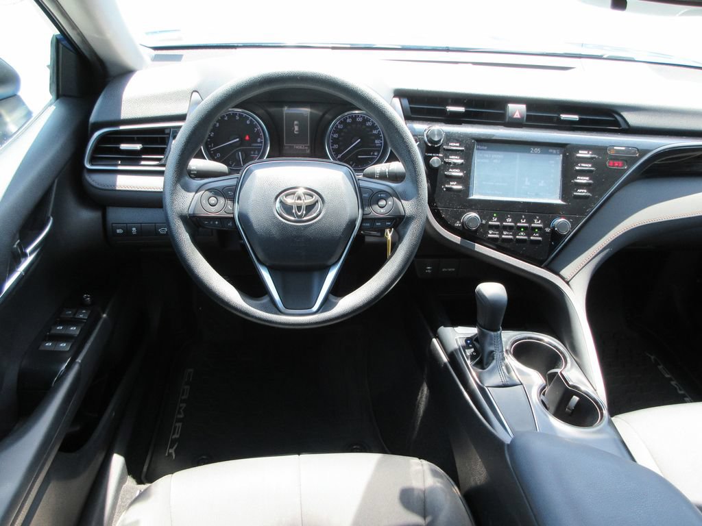 Used 2019 Toyota Camry LE FWD image 13