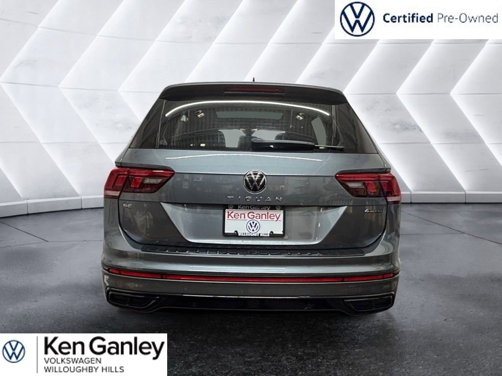 Used 2023 Volkswagen Tiguan SE R-Line AWD/4WD image 2