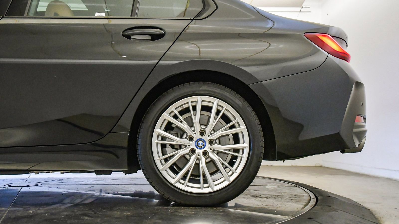 Certified 2023 BMW 330e xDrive w/ Premium Package image 11