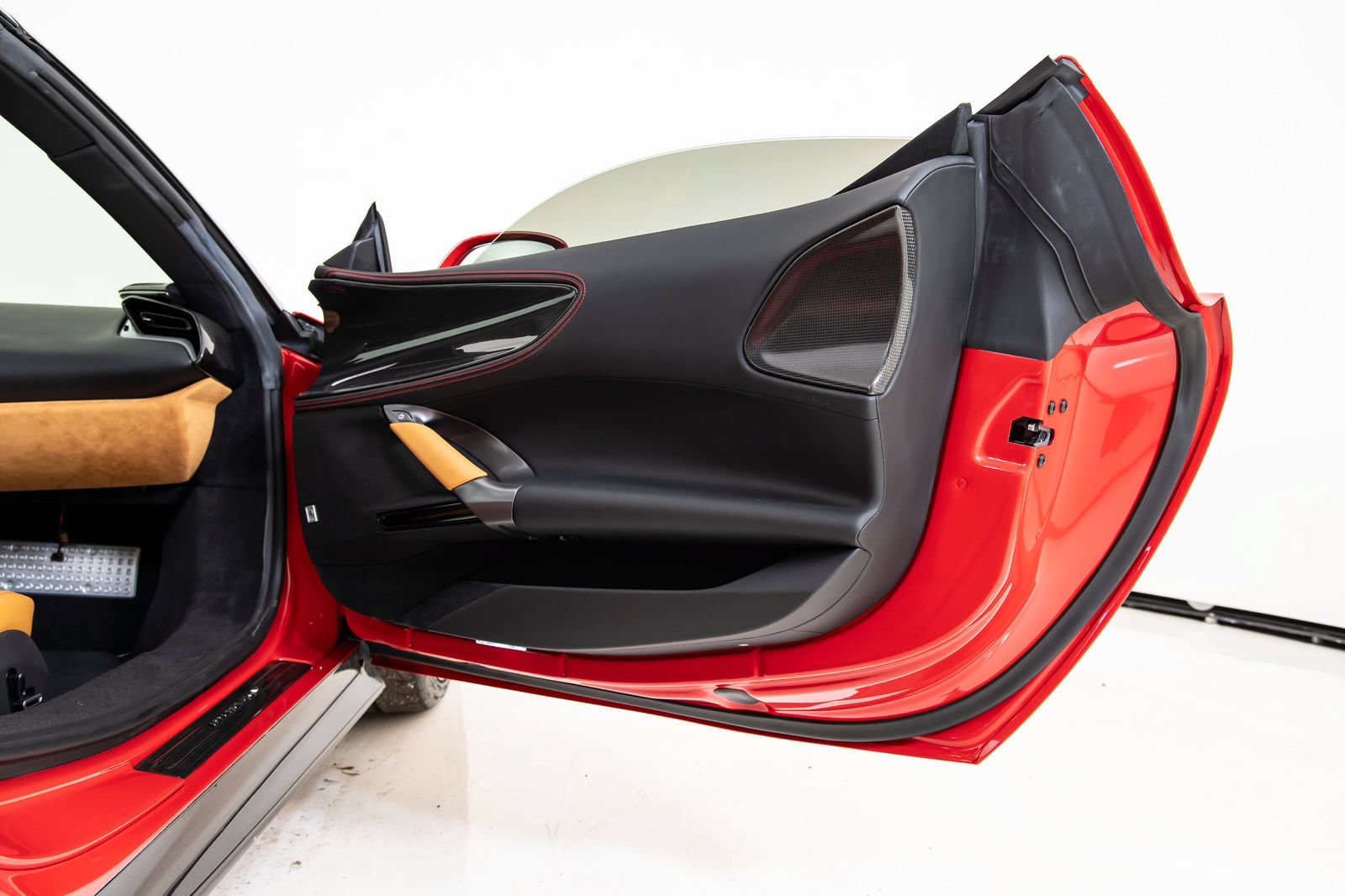 Certified 2023 Ferrari SF90 Spider AWD/4WD image 26