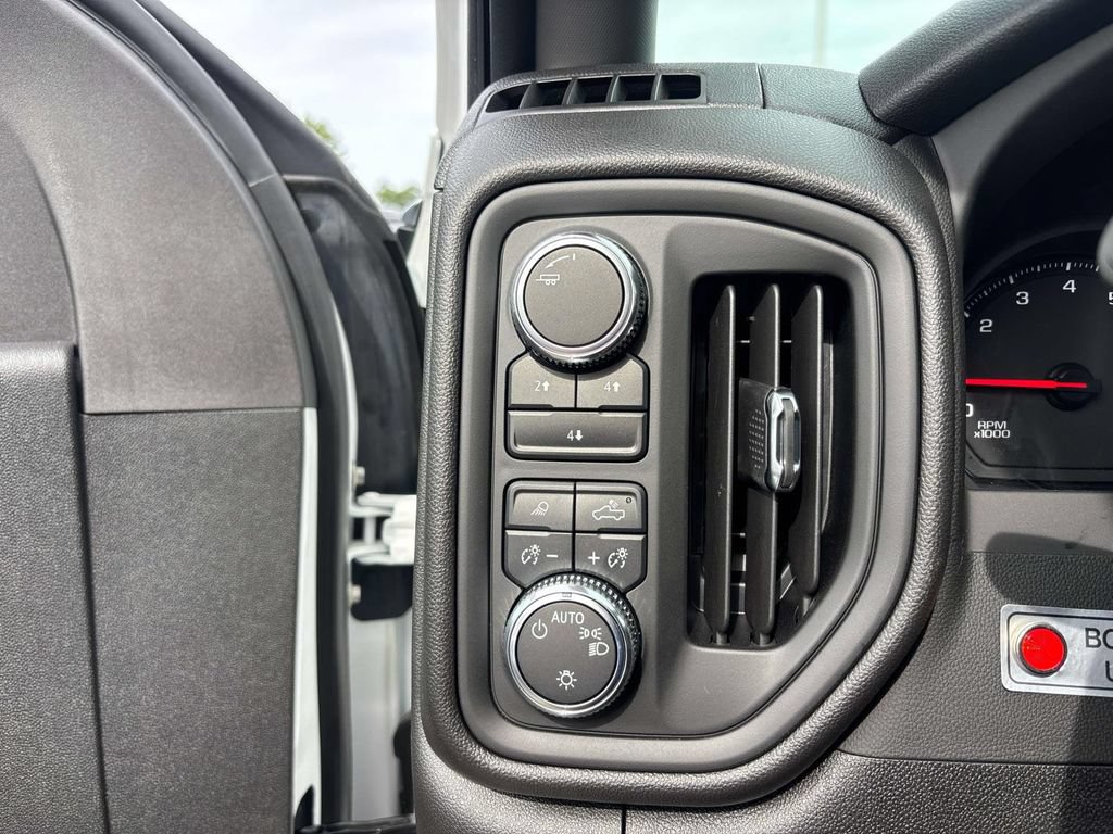 New 2025 GMC Sierra 3500 Pro w/ Convenience Package AWD/4WD image 7