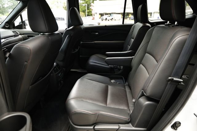 Used 2022 Honda Pilot Black Edition image 27