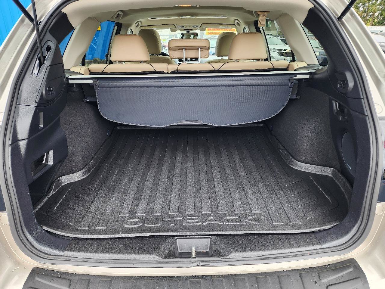 Used 2018 Subaru Outback 2.5i Limited AWD/4WD image 29