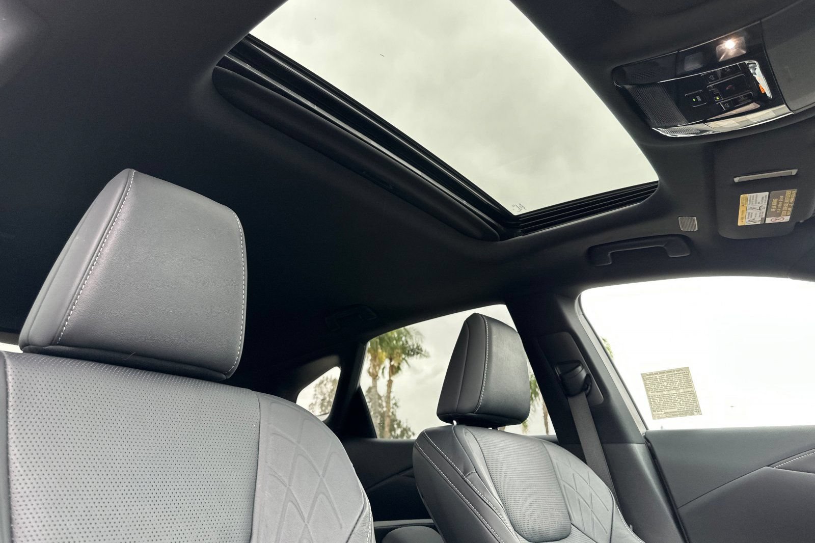 Certified 2024 Lexus RX 350 Premium Plus w/ Convenience Package FWD image 20