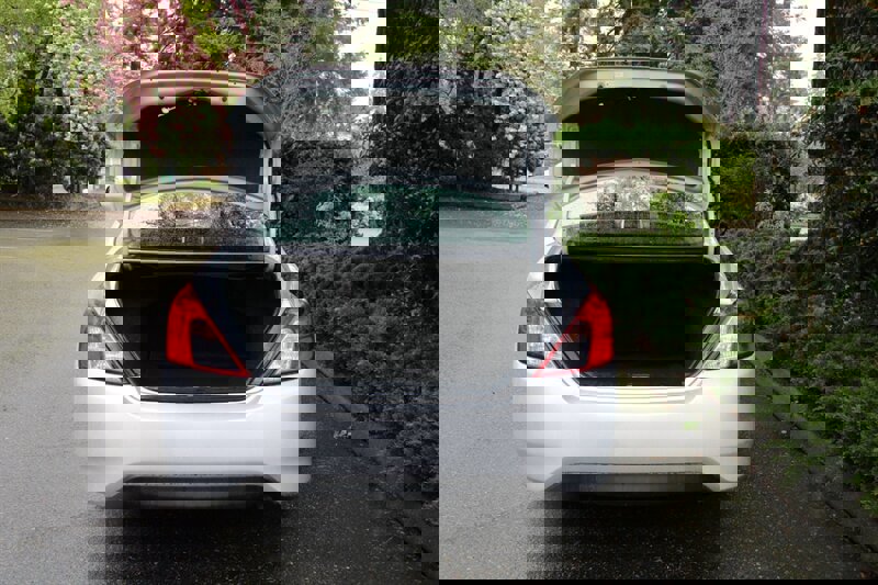 Used 2015 Nissan Versa SV FWD image 15