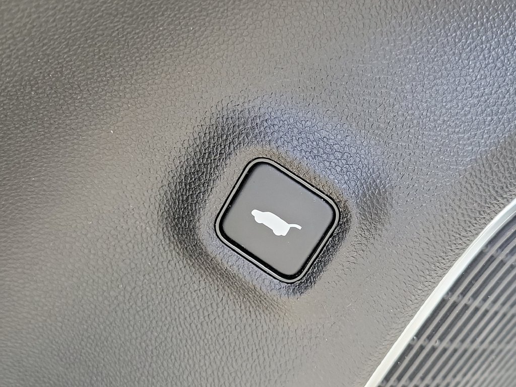 Used 2024 Acura MDX FWD image 21