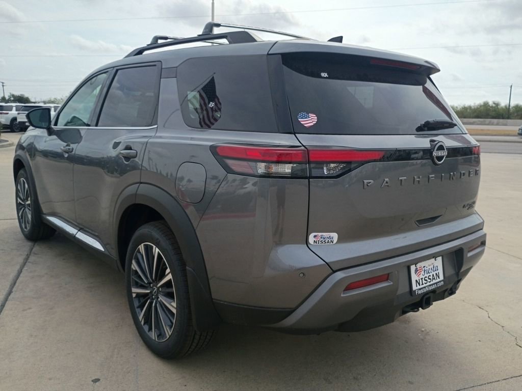 New 2026 Nissan Pathfinder Platinum image 4