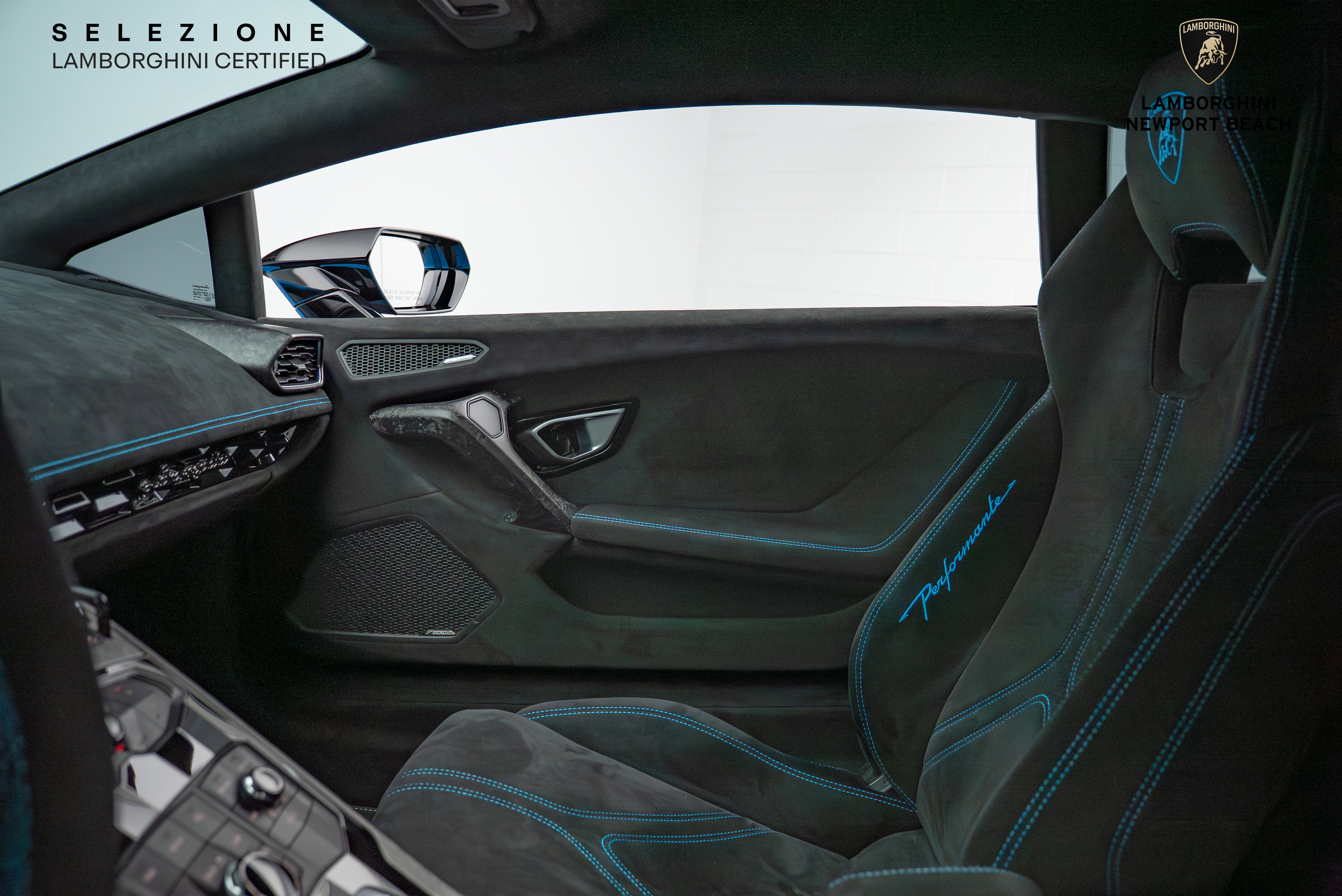 Used 2018 Lamborghini Huracan Performante image 35