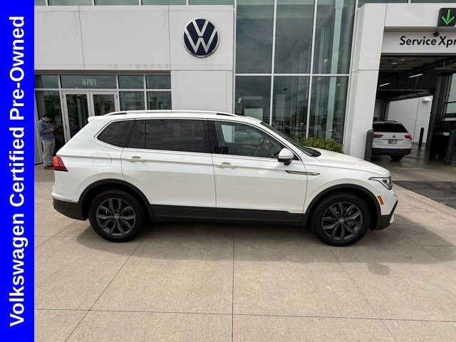 Used 2023 Volkswagen Tiguan SE w/ Panoramic Sunroof Package AWD/4WD image 5