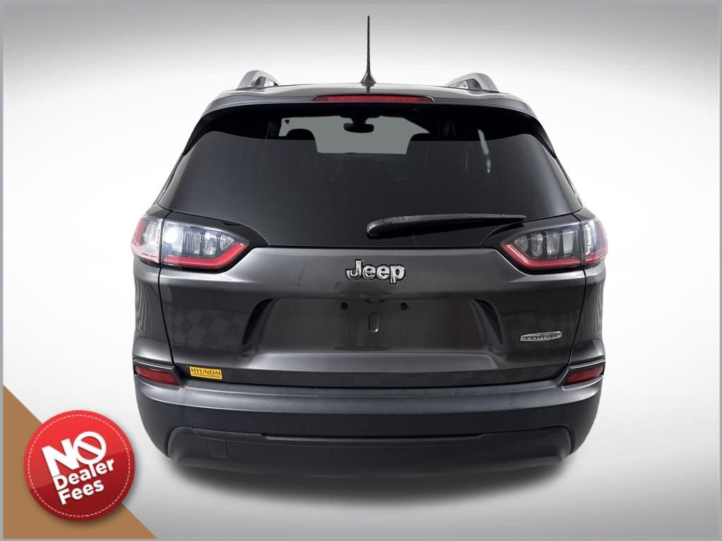 Used 2019 Jeep Cherokee Latitude Plus w/ Comfort/Convenience Group image 5