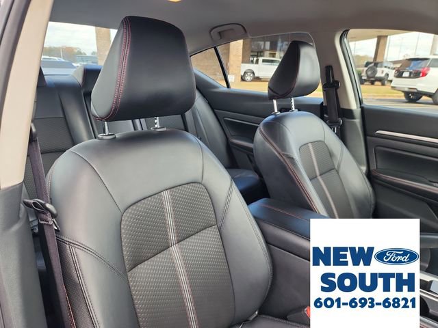 Used 2024 Nissan Altima 2.5 SR image 13