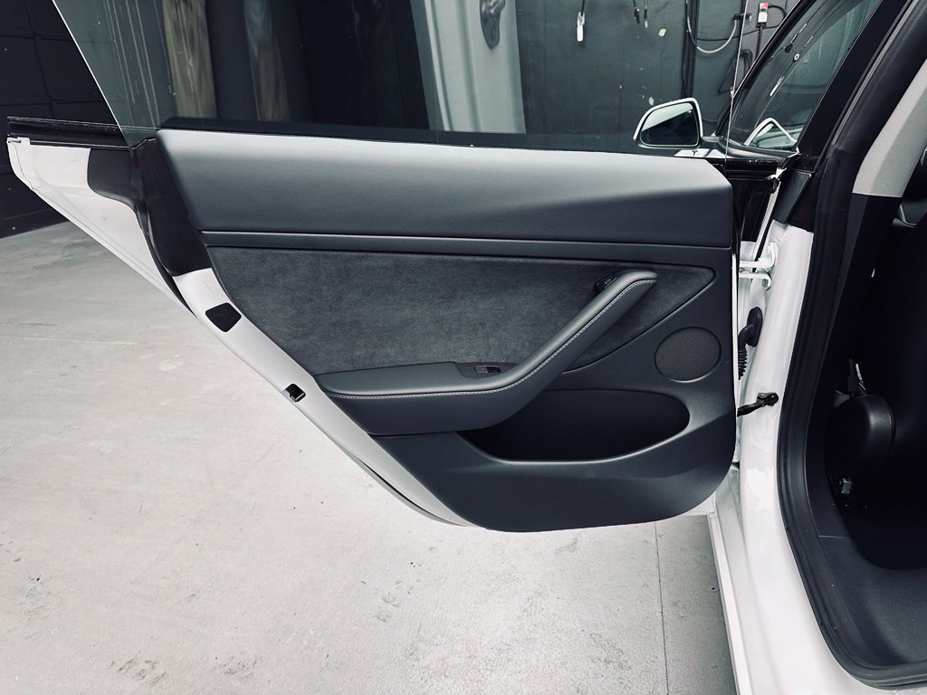 Used 2023 Tesla Model 3 Standard Range RWD image 23
