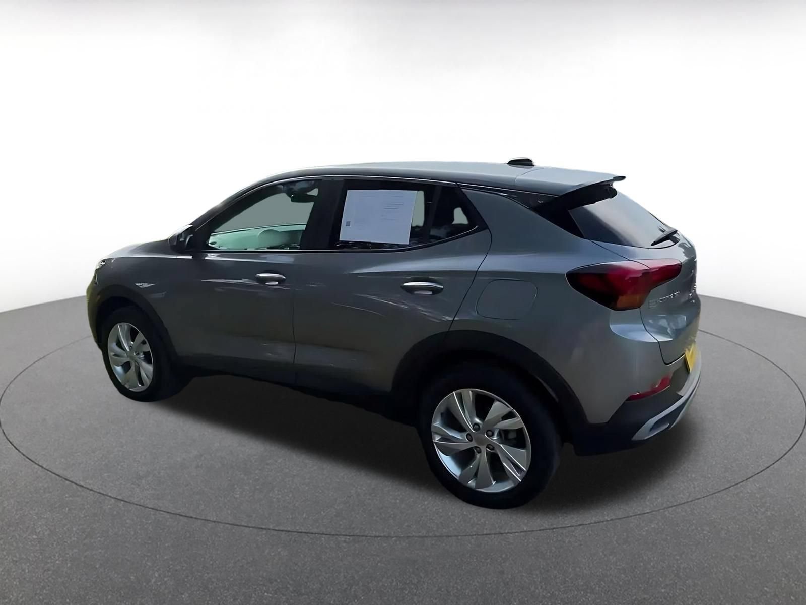 Used 2025 Buick Encore GX Preferred AWD/4WD image 9