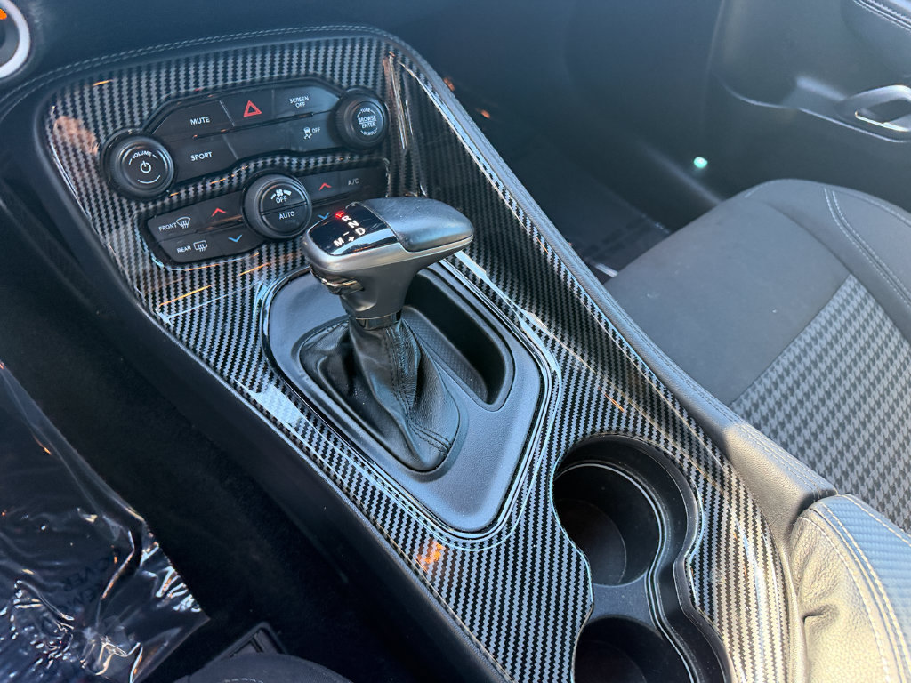 Used 2019 Dodge Challenger SXT RWD image 22