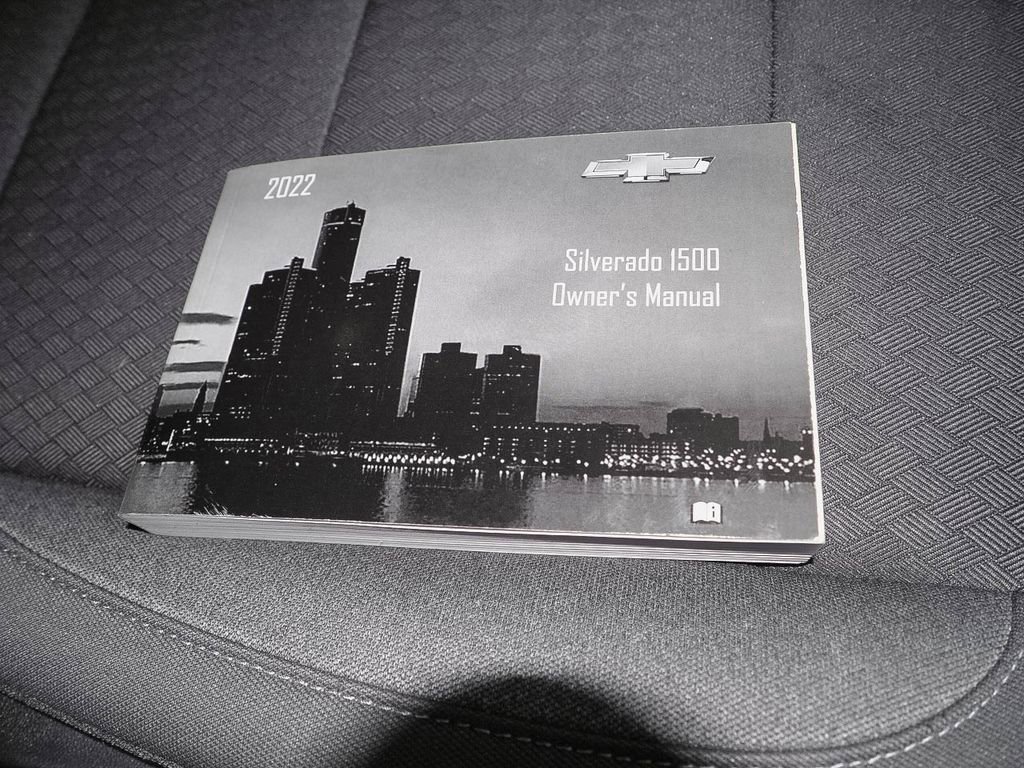 Certified 2022 Chevrolet Silverado 1500 Custom w/ LPO, Dark Essentials Package image 35