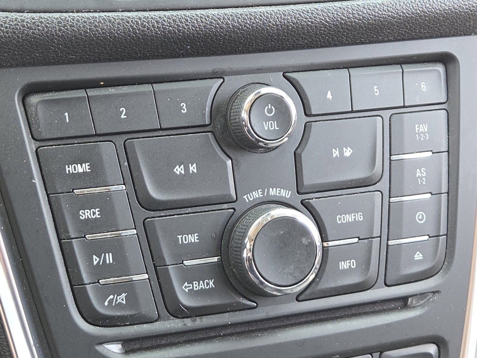 Used 2016 Buick Encore FWD image 25