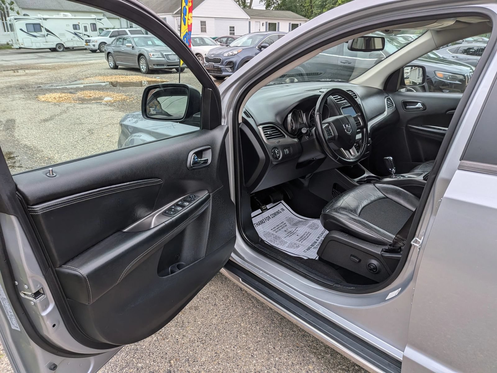 Used 2020 Dodge Journey Crossroad FWD image 21
