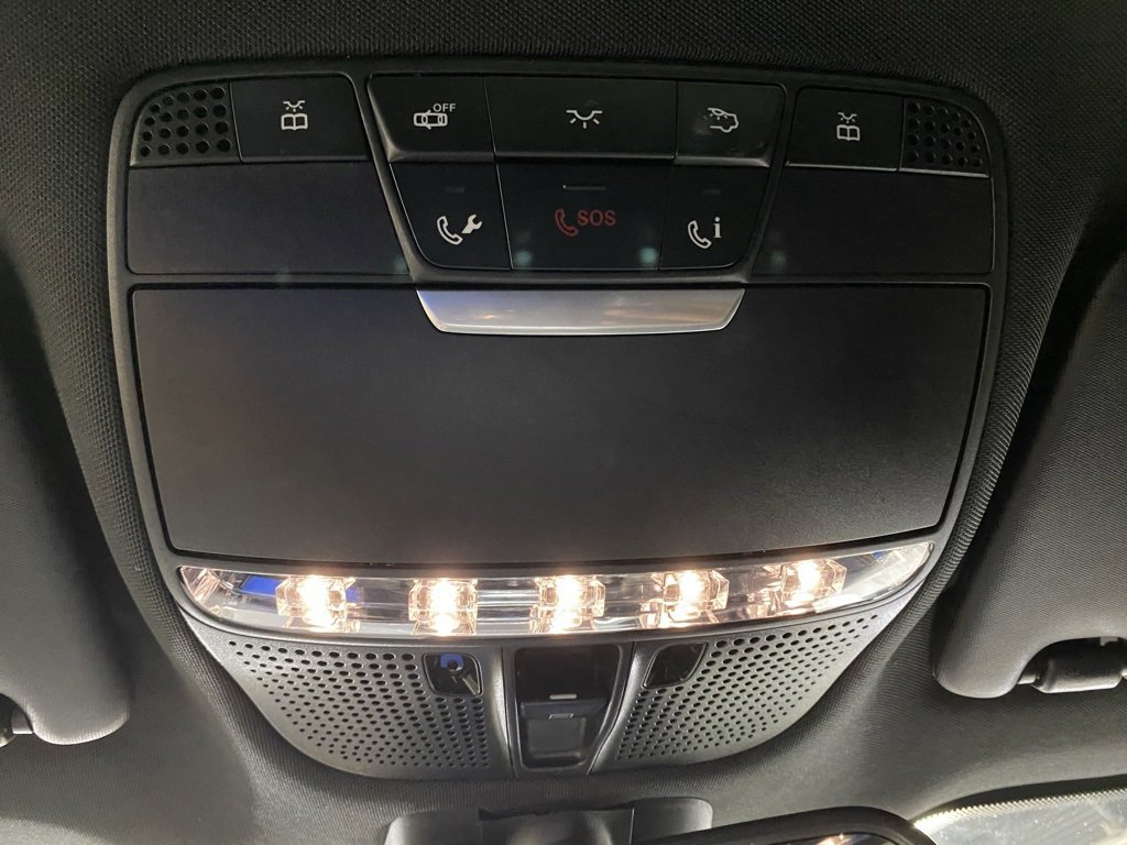 Used 2019 Mercedes-Benz GLC 43 AMG 4MATIC image 20