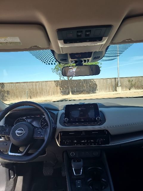 Used 2022 Nissan Rogue SV w/ SV Premium Package FWD image 24