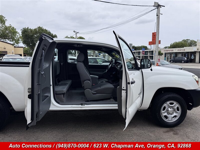 Used 2005 Toyota Tacoma 2WD Access Cab image 17