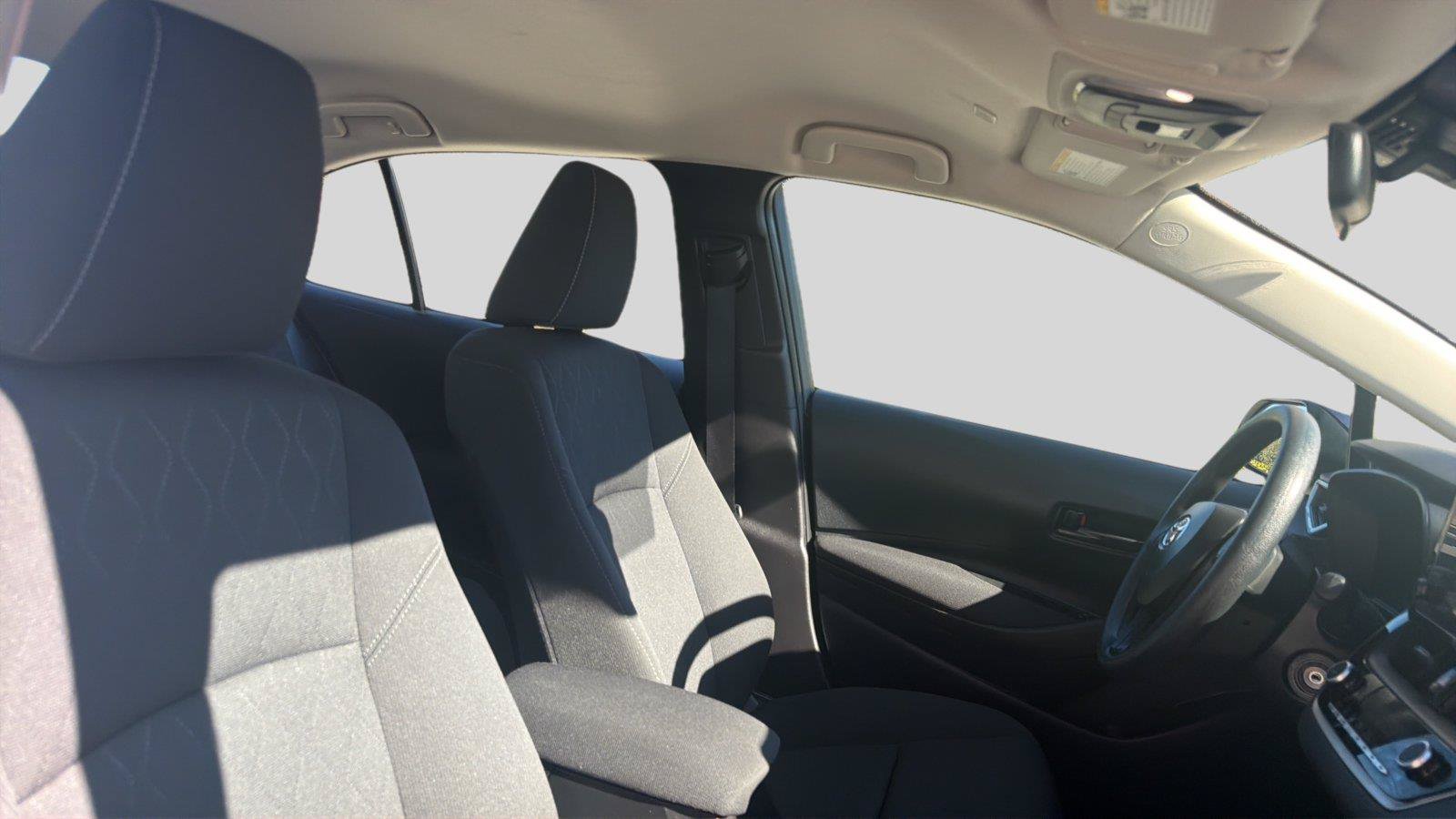 Used 2026 Toyota Corolla LE FWD image 22