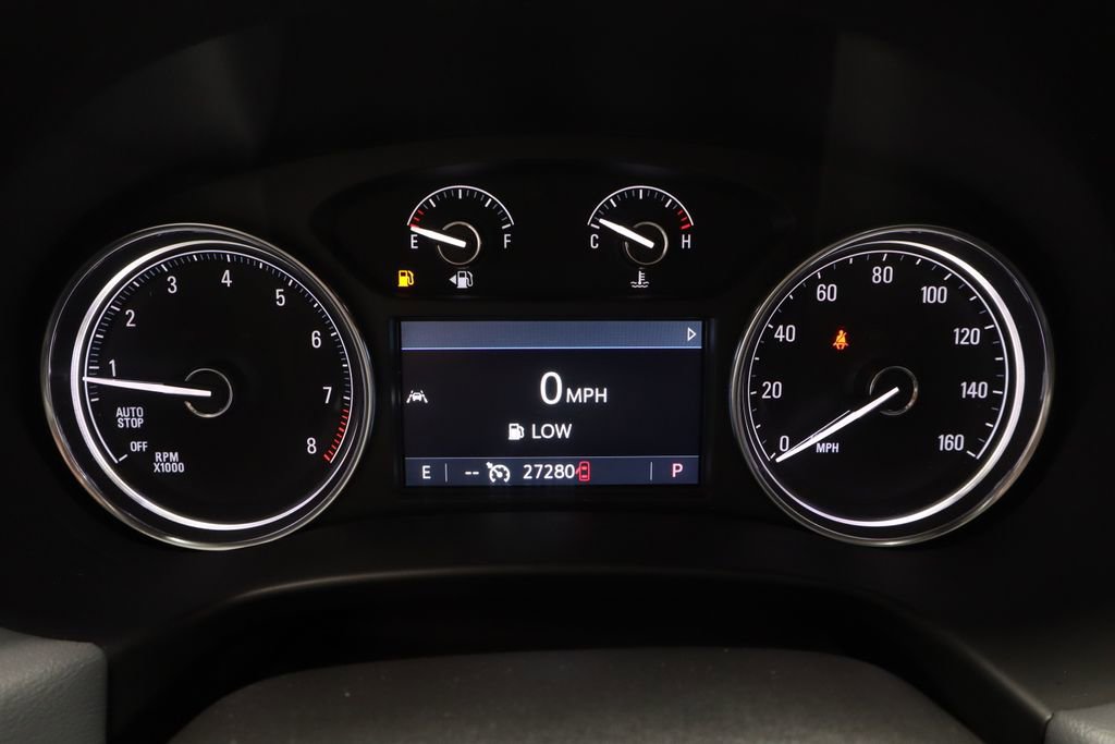 Used 2023 Buick Enclave Essence w/ Sport Touring Edition image 31
