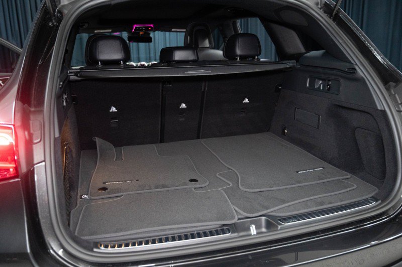 Certified 2026 Mercedes-Benz GLC 300 4MATIC image 36