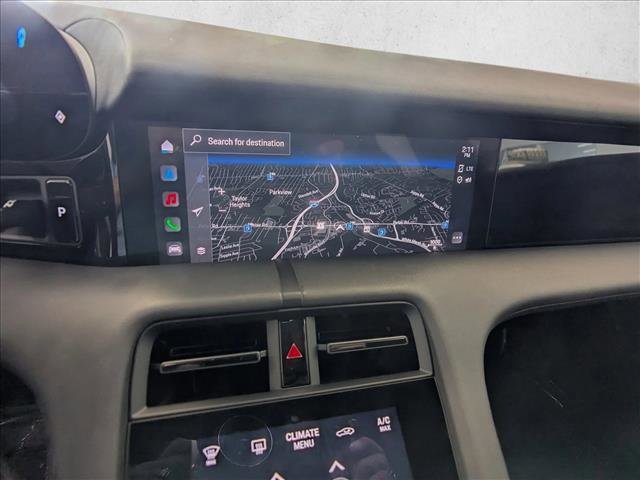 Used 2023 Porsche Taycan w/ Premium Package image 21