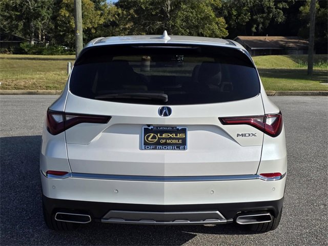 Used 2025 Acura MDX w/ Technology Package image 3