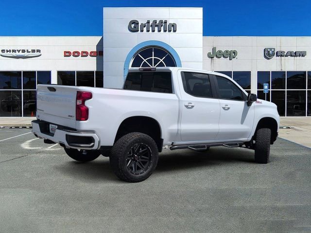 Used 2019 Chevrolet Silverado 1500 RST AWD/4WD image 4