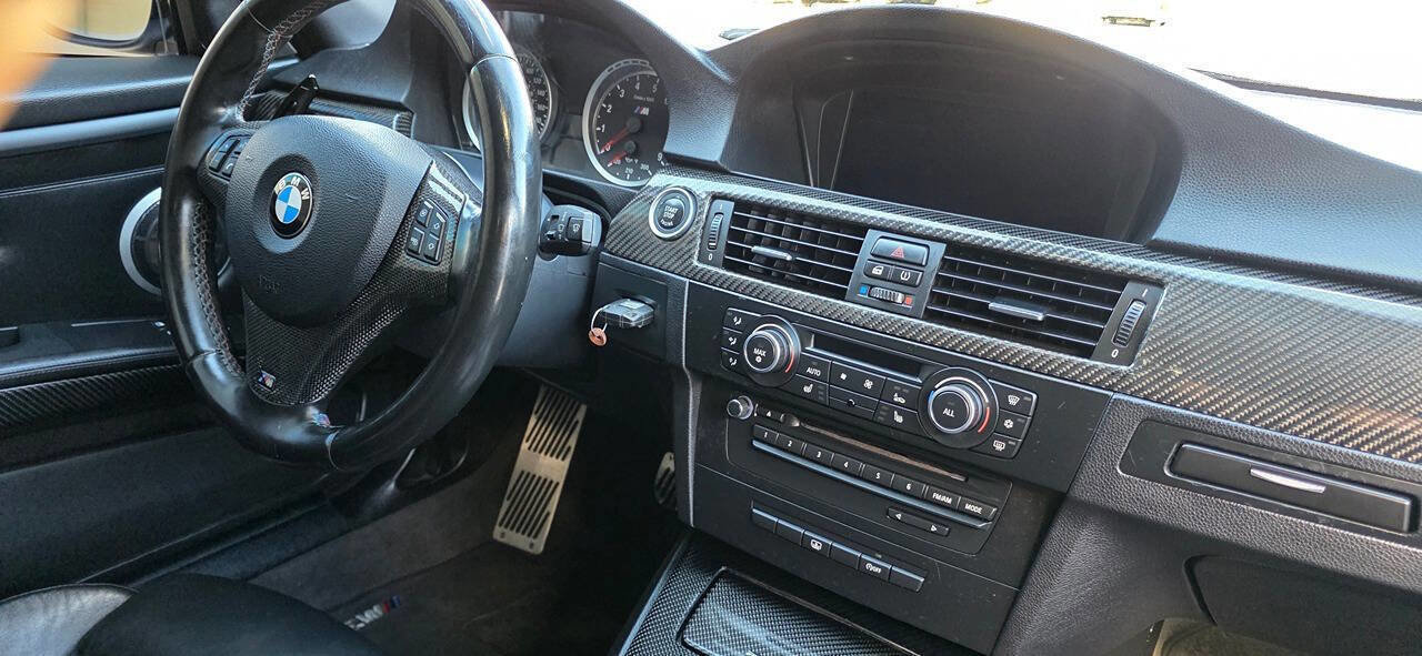 Used 2011 BMW M3 Coupe image 28