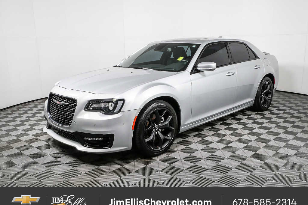Used 2022 Chrysler 300 S w/ Safetytec Plus Group RWD image 27