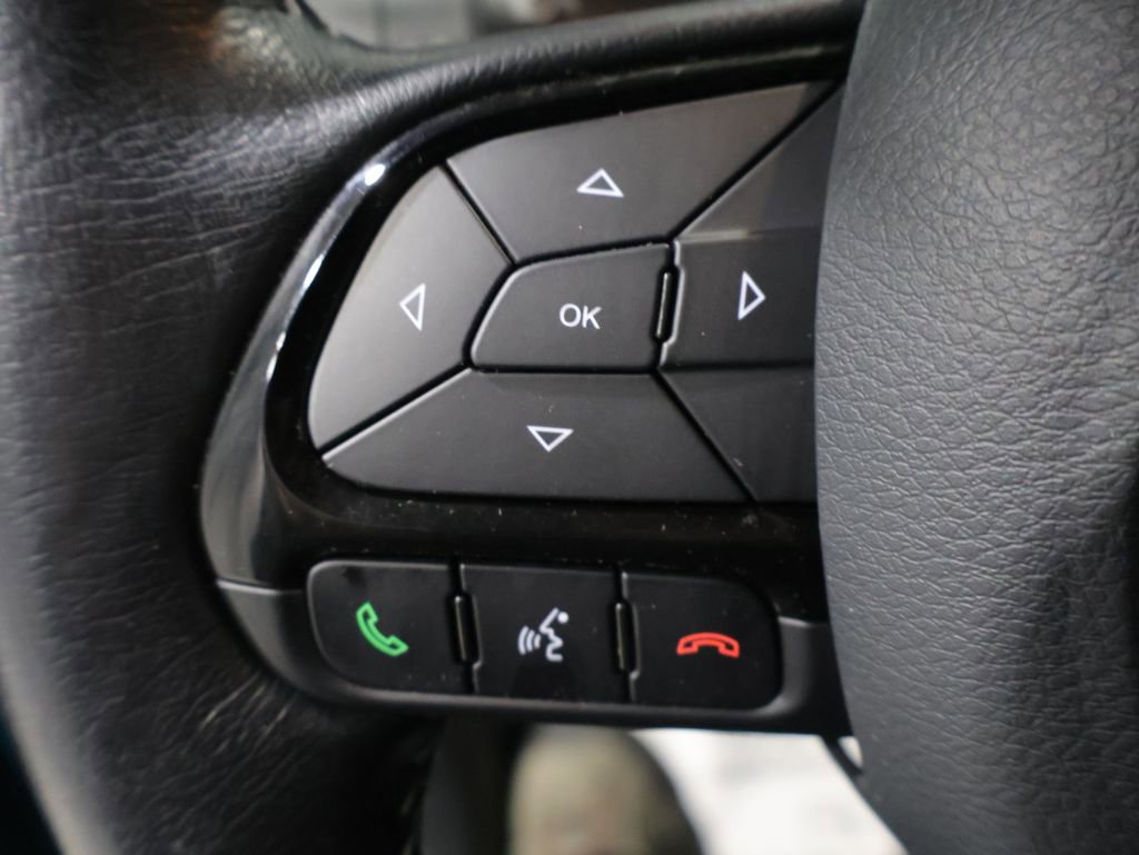 Used 2021 Jeep Renegade Latitude image 35