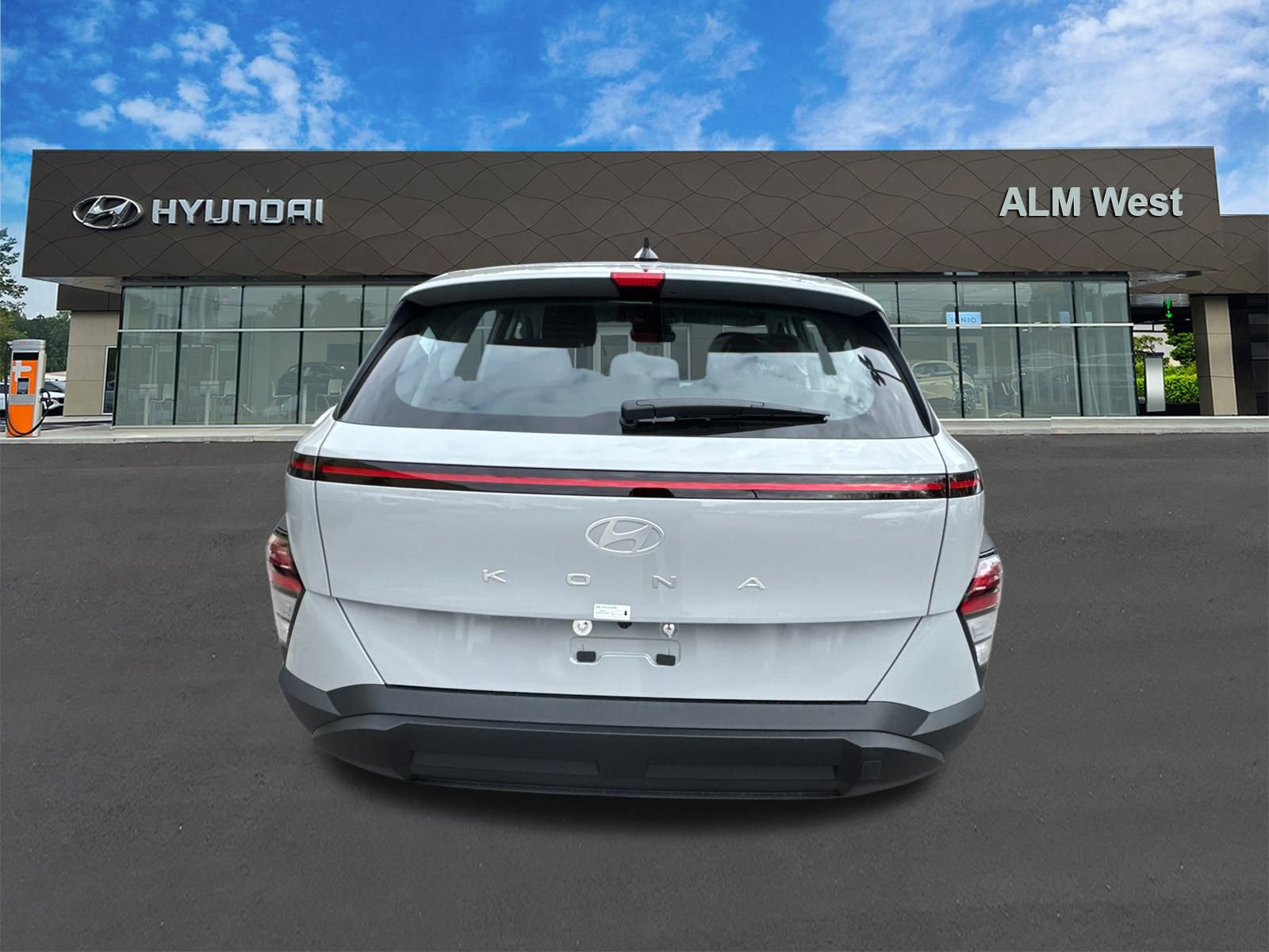 New 2026 Hyundai Kona SE image 6