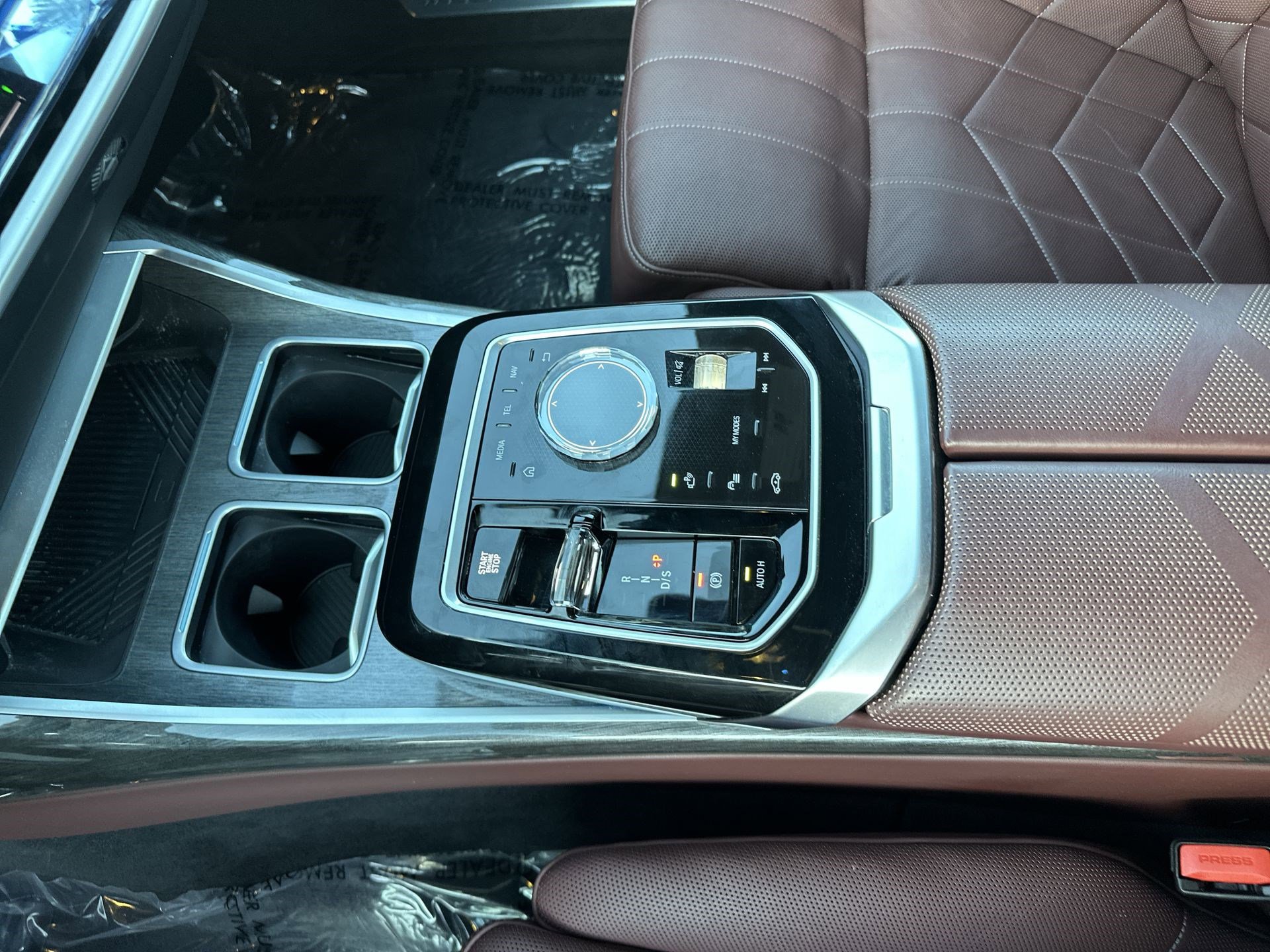 Used 2025 BMW 740i RWD image 22
