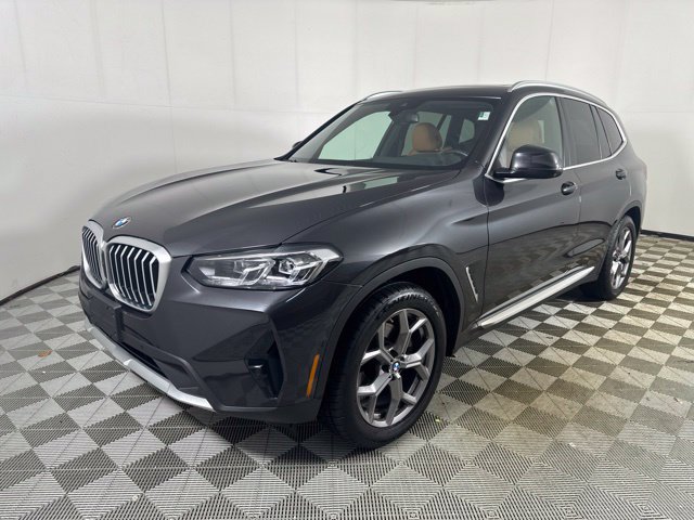 Used 2024 BMW X3 xDrive30i w/ Convenience Package AWD/4WD image 3