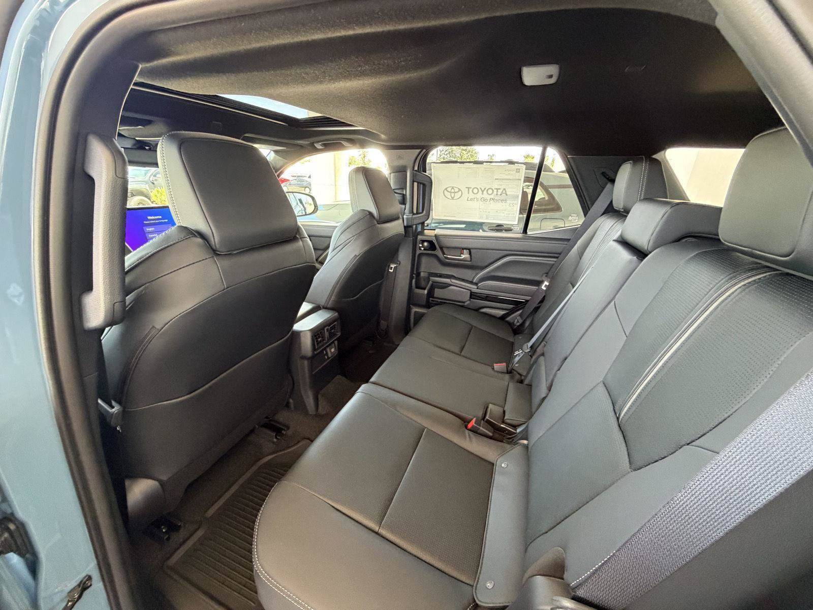 New 2026 Toyota 4Runner Limited AWD/4WD image 14