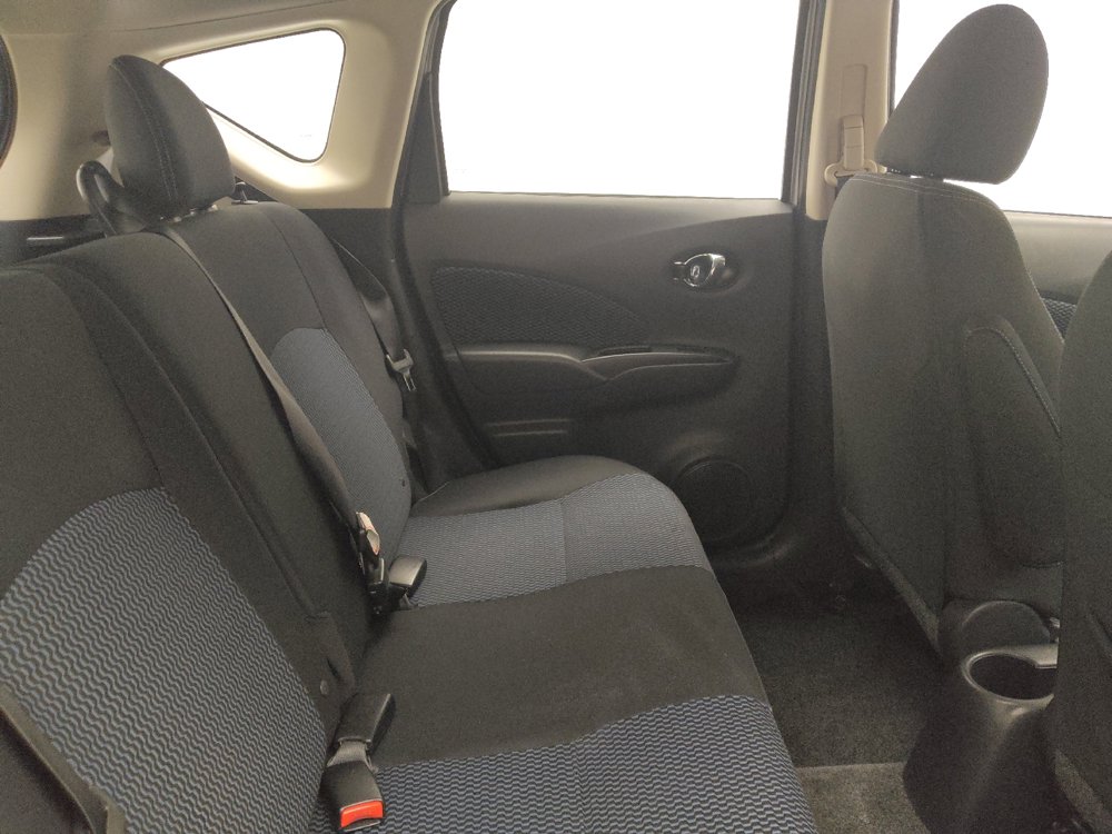 Used 2018 Nissan Versa Note SV FWD image 19