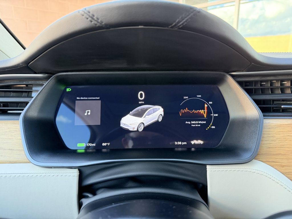 Used 2019 Tesla Model X 75D image 17