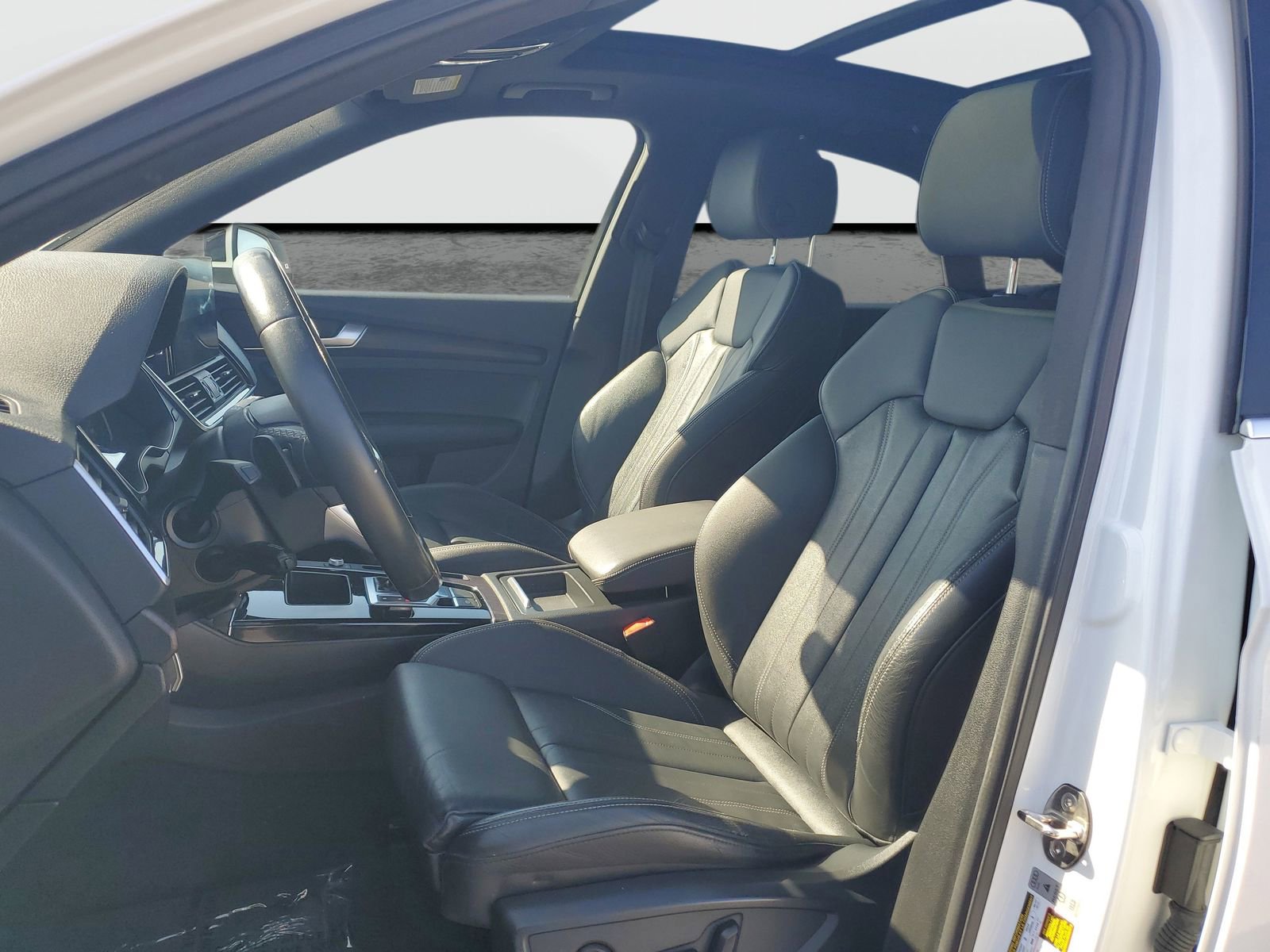 Used 2021 Audi Q5 2.0T Premium image 19