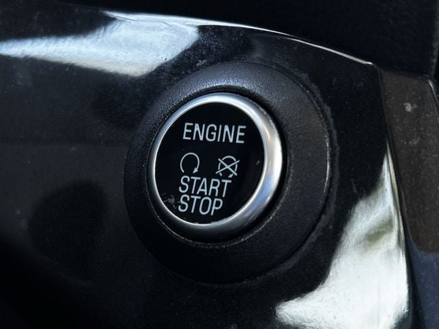 Used 2017 Ford Escape Titanium w/ Equipment Group 301A FWD image 23
