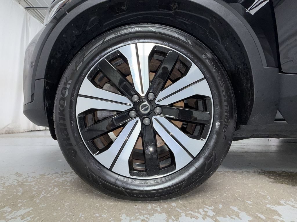 Used 2023 Volvo XC40 Recharge Plus AWD/4WD image 14