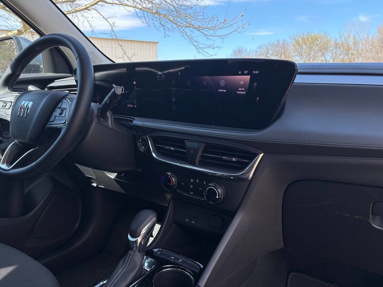 Used 2025 Buick Encore GX Preferred image 13