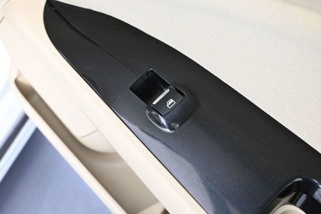 Used 2016 Ford Fusion SE FWD image 42