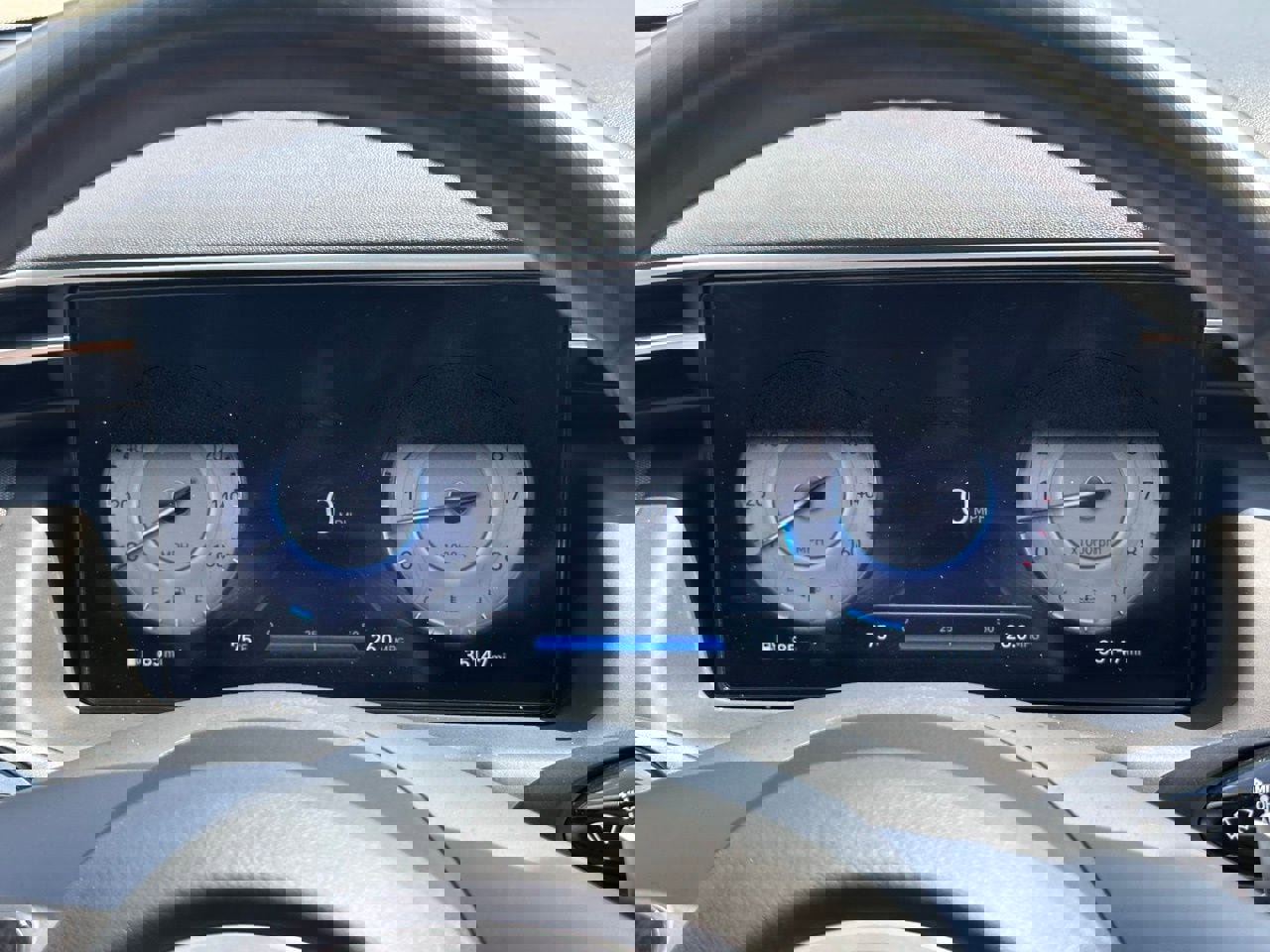 Used 2023 Hyundai Tucson Limited image 35