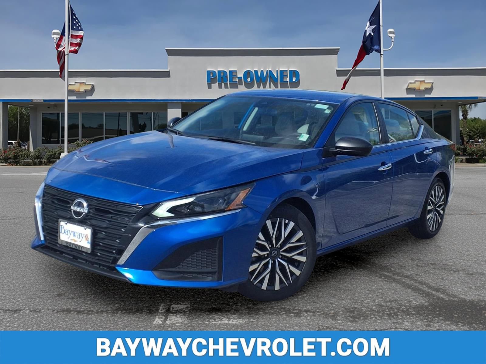 Used 2025 Nissan Altima 2.5 SV video 1