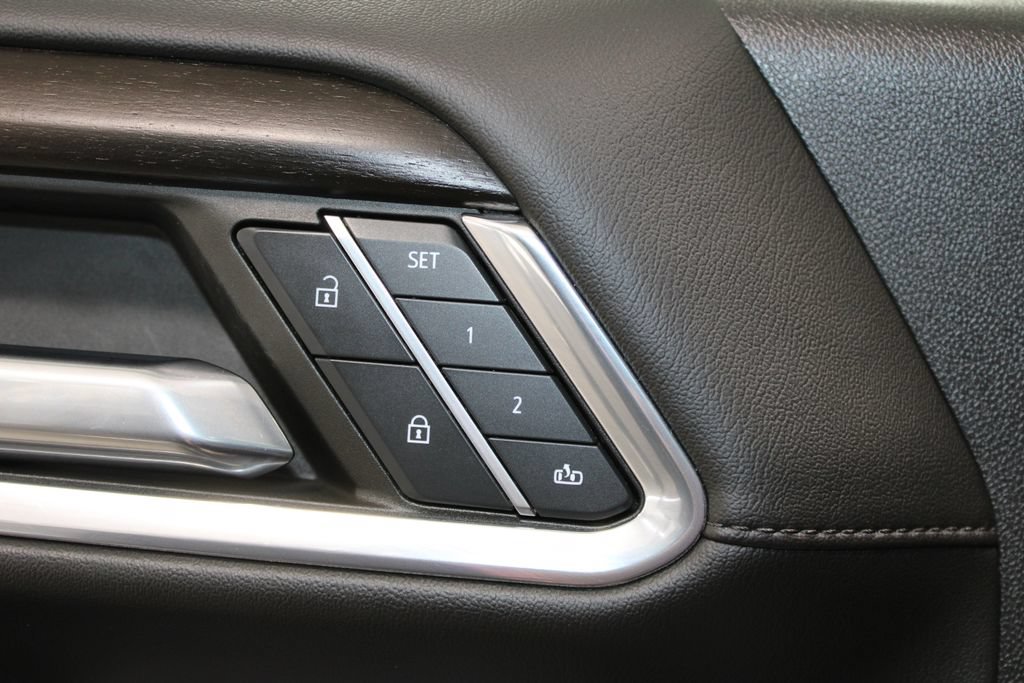 Used 2024 GMC Sierra 1500 Denali AWD/4WD image 49