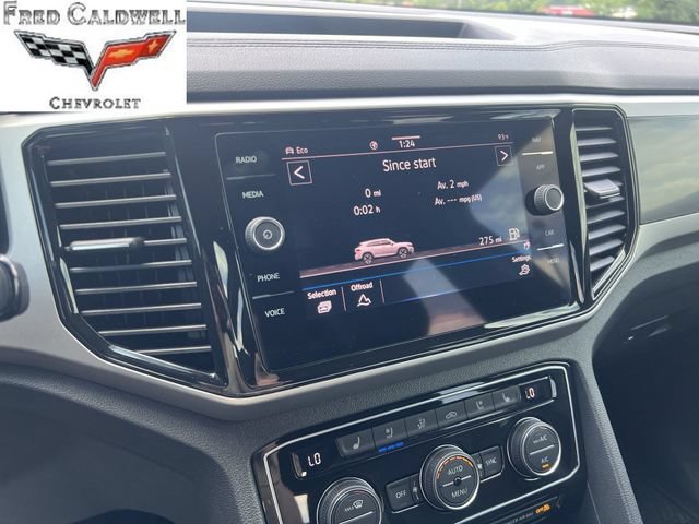 Used 2023 Volkswagen Atlas Cross Sport SEL Premium R-Line AWD/4WD image 19